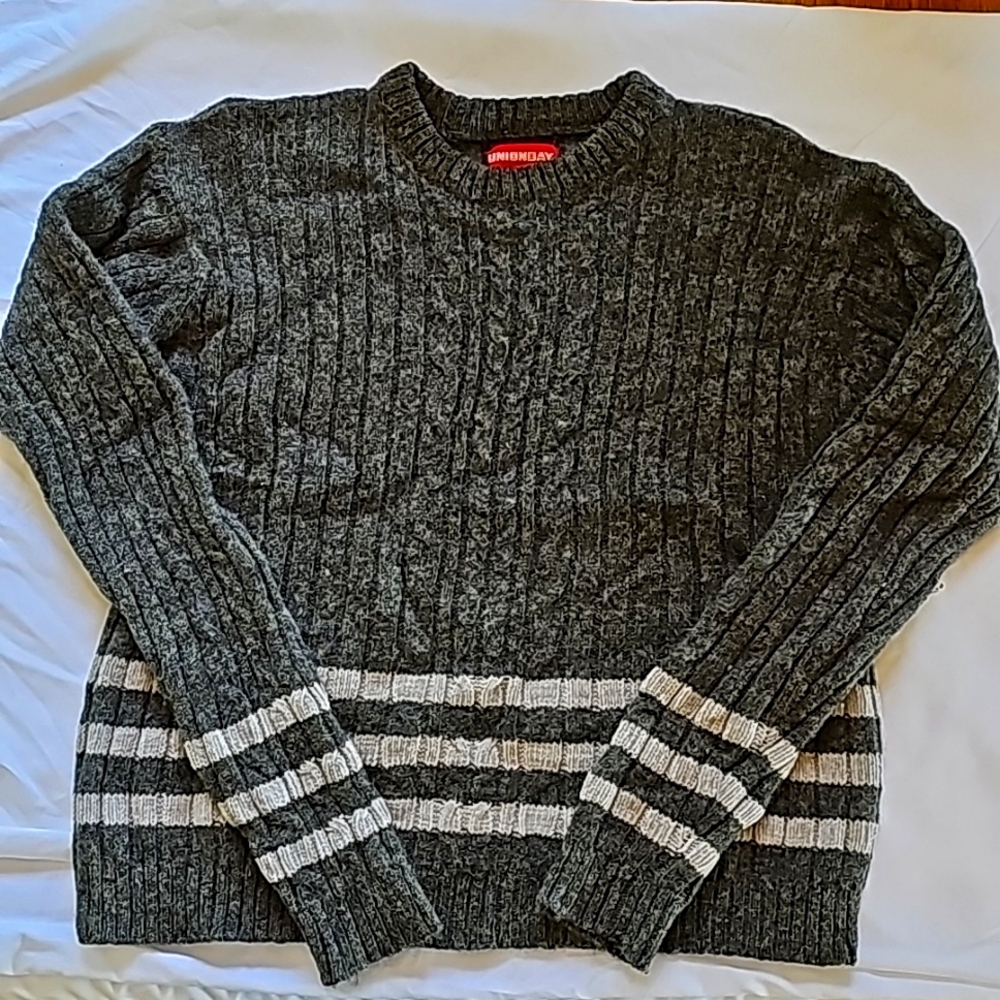 Wool sweater